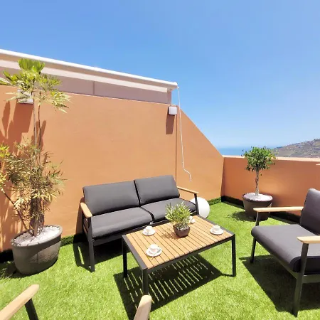 The Valley View * لا أوروتافا